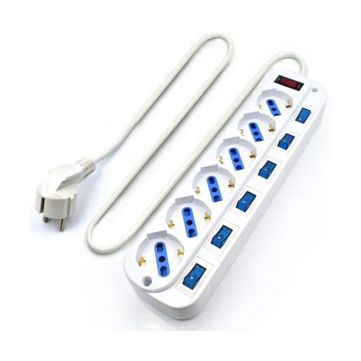 Ewent EW3932-5M estabilizador de corrente 6 tomada(s) CA Branco 3 m