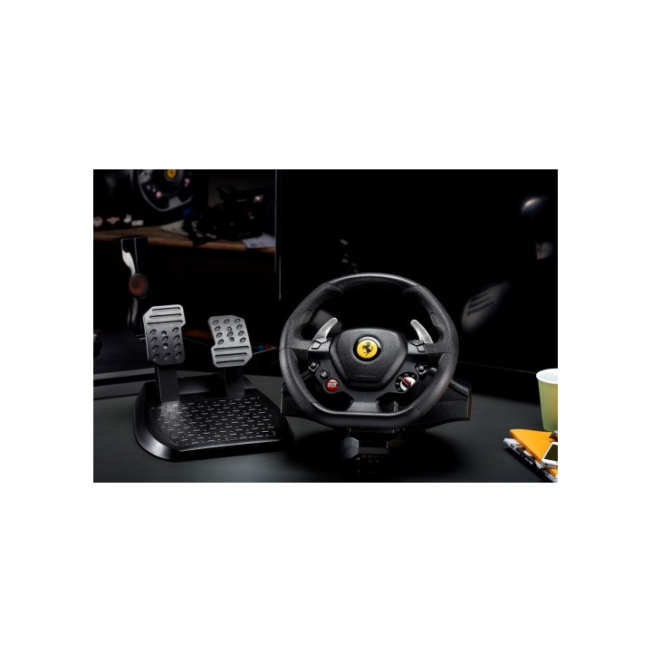 Thrustmaster T80 Ferrari 488 GTB Edition Volante + Pedais PlayStation 4 Digital Preto