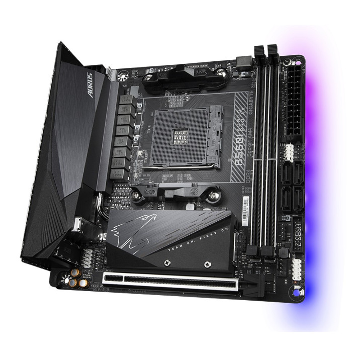 Gigabyte B550I AORUS PRO AX Socket AM4 Mini ITX AMD B550