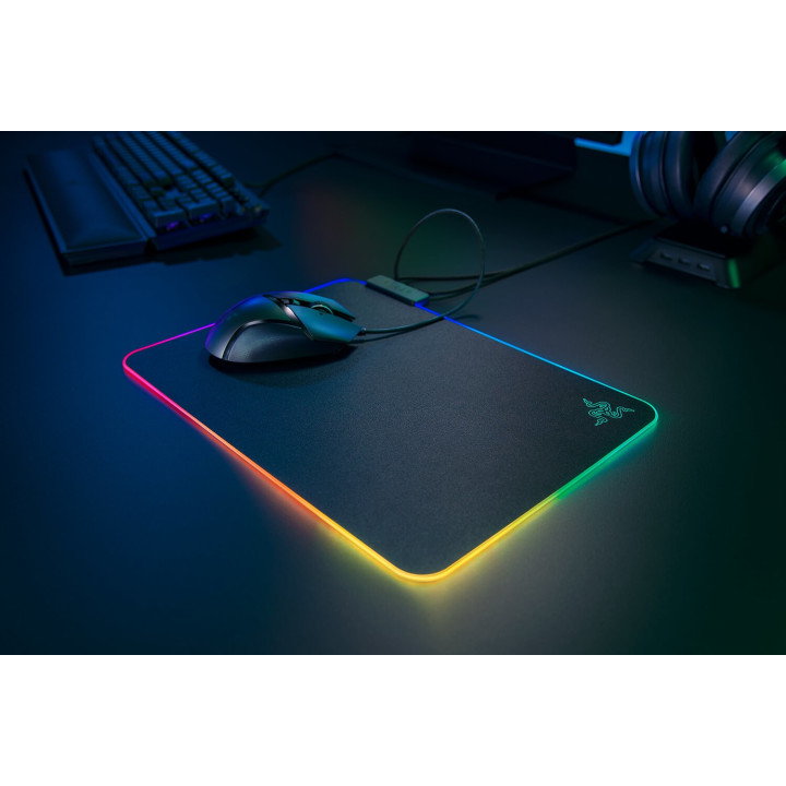 Razer Firefly V2 Preto Tapete Gaming