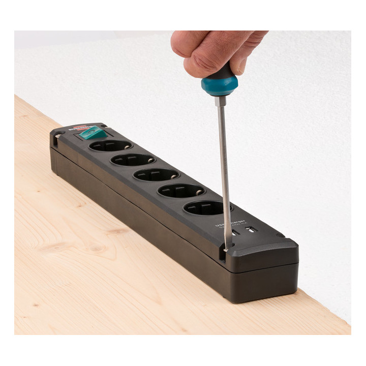 Brennenstuhl Bremounta extensão elétrica 3 m 5 tomada(s) CA Interior Preto
