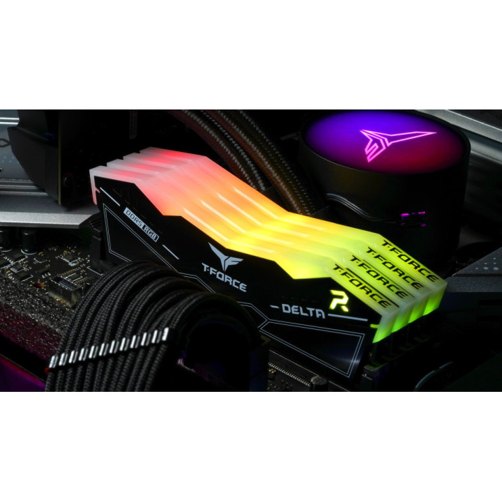 Team Group Kit 32GB (2 x 16GB) DDR5 5200MHz Delta RGB Preto CL40