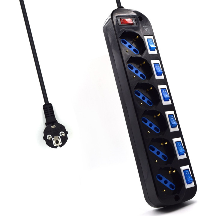 Ewent EW3851 estabilizador de corrente Preto 6 tomada(s) CA 220 V 1,5 m