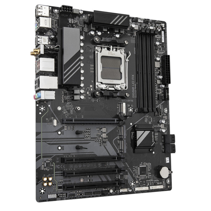 GIGABYTE B650 UD AX motherboard AMD B650 Ranhura AM5 ATX