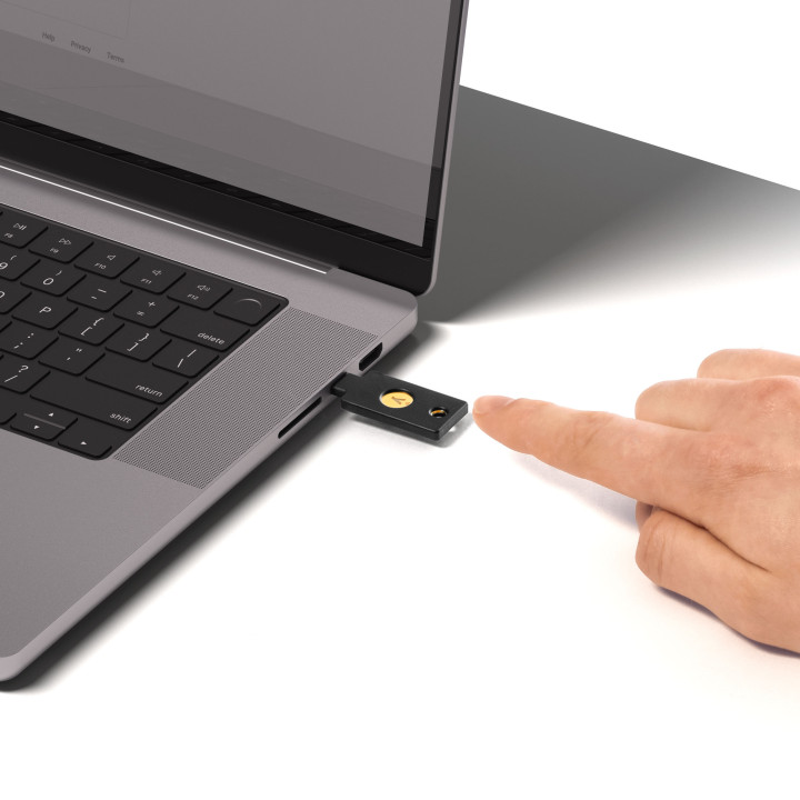 Yubico Security Key C NFC