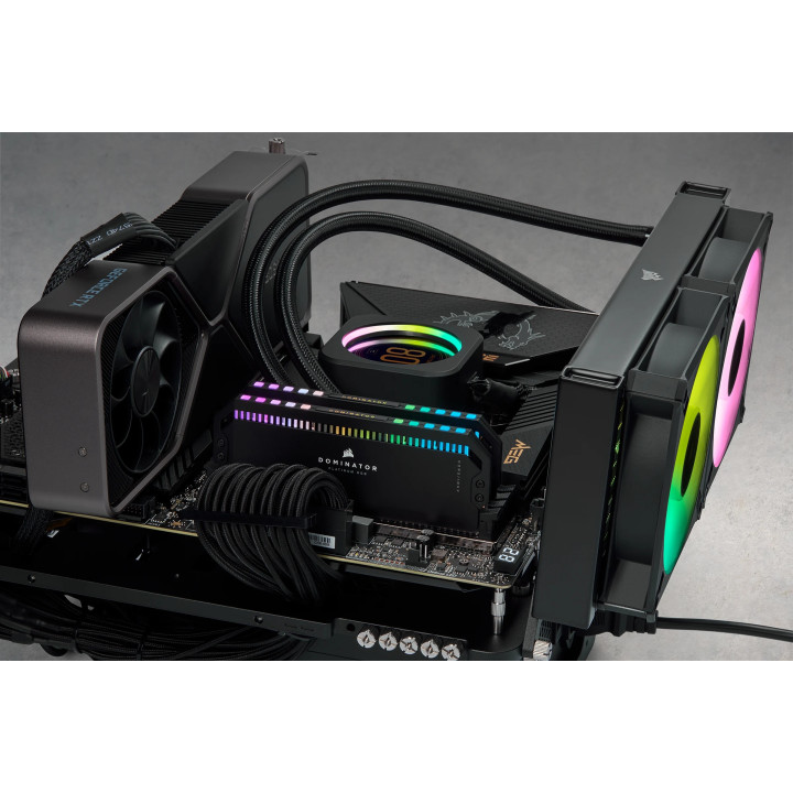 Corsair Dominator CMT64GX5M2B6800C40 módulo de memória 64 GB 2 x 32 GB DDR5 6800 MHz