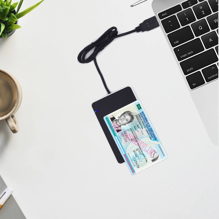 Ewent EW1053 leitor de cartões magnéticos USB Preto