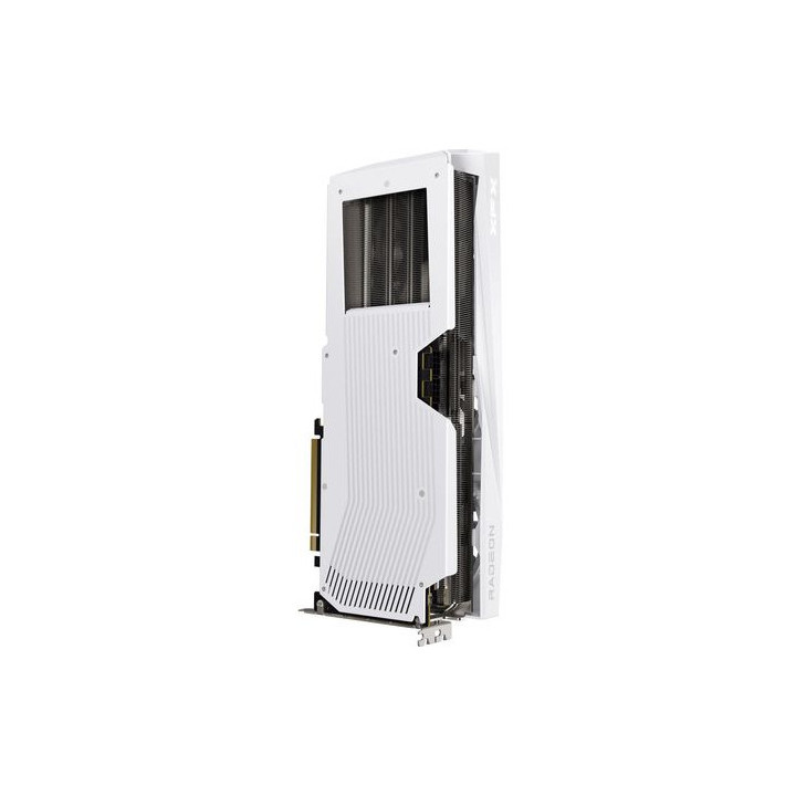 XFX Quicksilver Radeon RX 9070 XT Gaming Edition AMD 16 GB GDDR6
