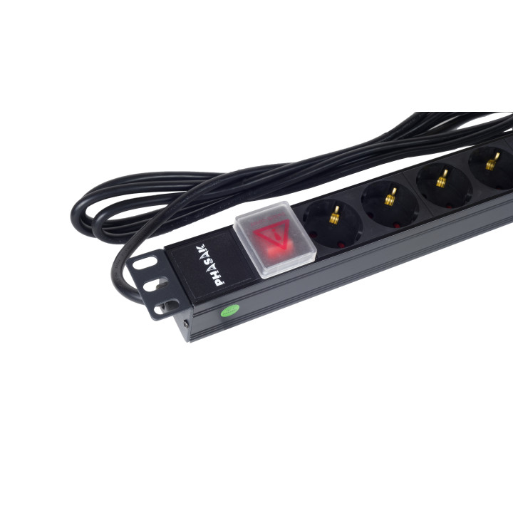 Phasak Extensão elétrica 19" 8 tomadas SFO C14 com interruptor3 m - BNS 1520
