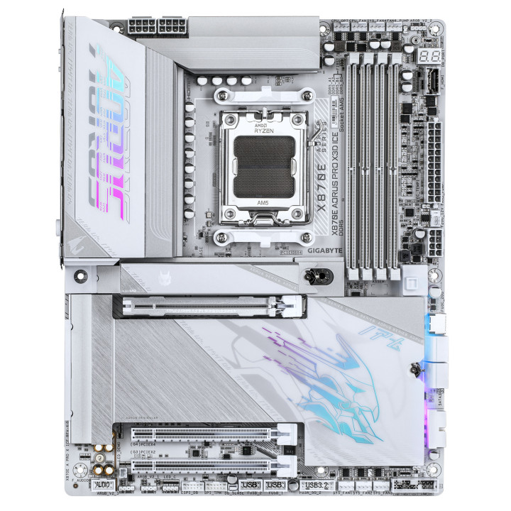 GIGABYTE X870E AORUS PRO X3D ICE AMD X870E Ranhura AM5 ATX
