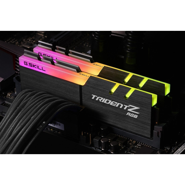 Memória G.Skill Trident Z RGB Black 16GB (2x8GB) DDR4 3000Mhz
