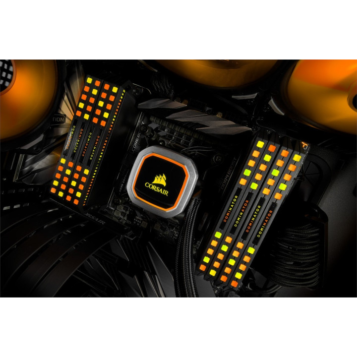 Memória Corsair DOMINATOR RGB 16GB (2x 8GB) DDR4 DRAM 3200MHz C16